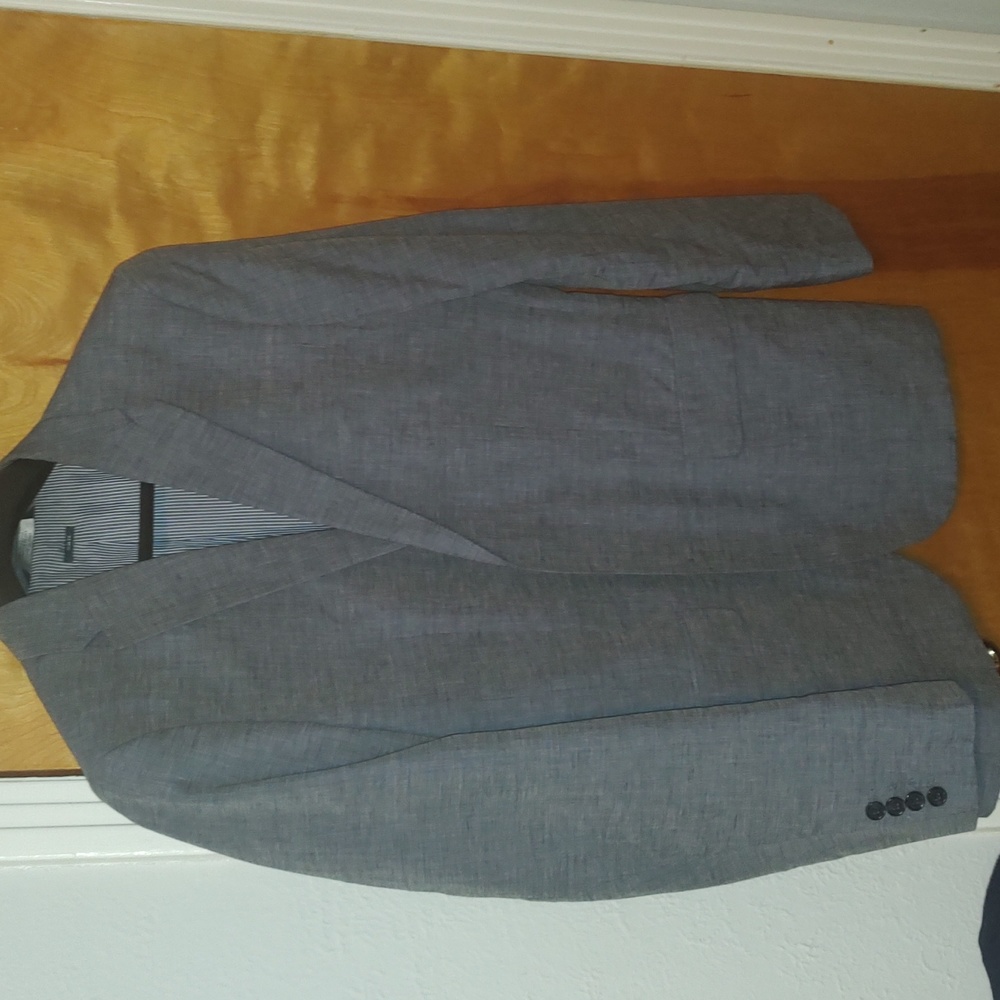 Perry Ellis Blazer. 42R, Slim Fit